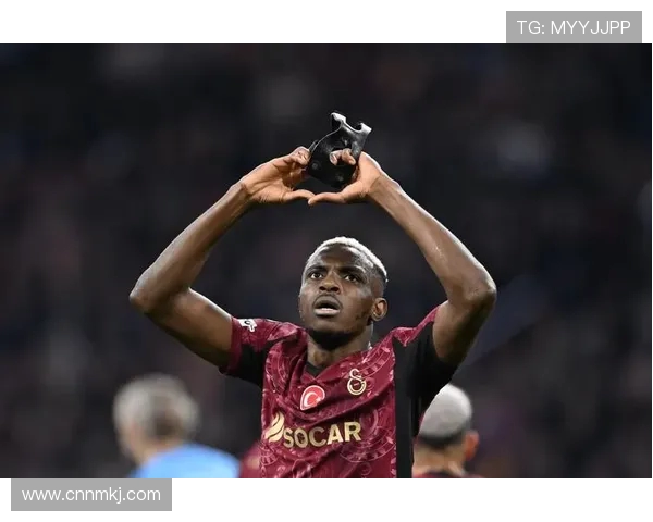 维克托奥斯梅恩的成长历程与足球生涯辉煌成就深度解读