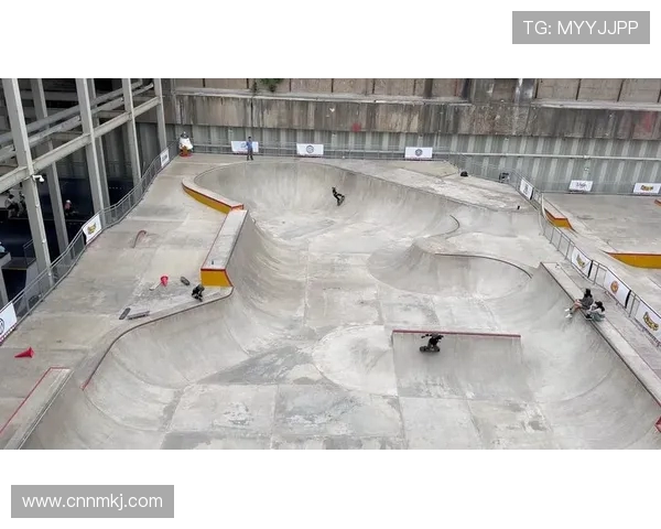 上海滑板队包夹战术革新探秘与未来发展展望