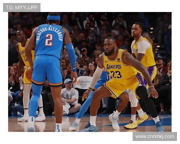 湖人勇士激战再起 谁能笑傲西部赛季巅峰对决